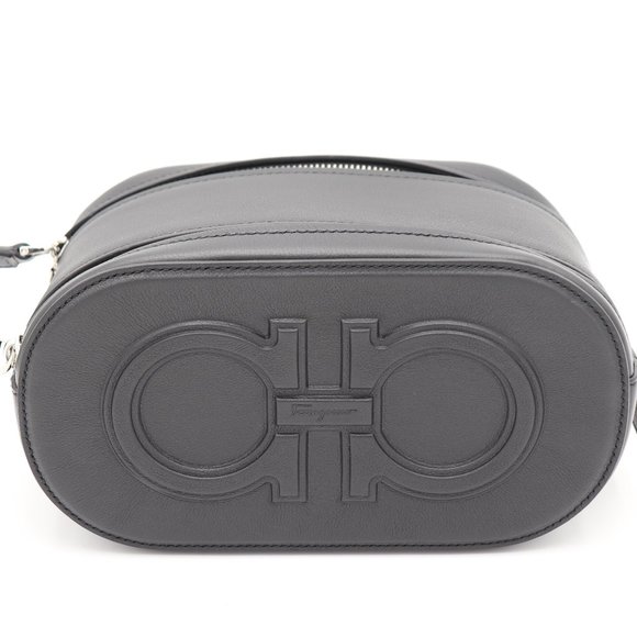 Salvatore Ferragamo Other - NWT Salvatore Ferragamo Men's Black Leather Double Gancio Dopp Kit Toiletry Bag